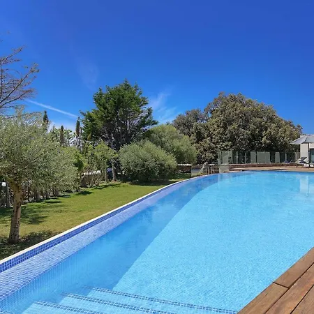 Binife Villa